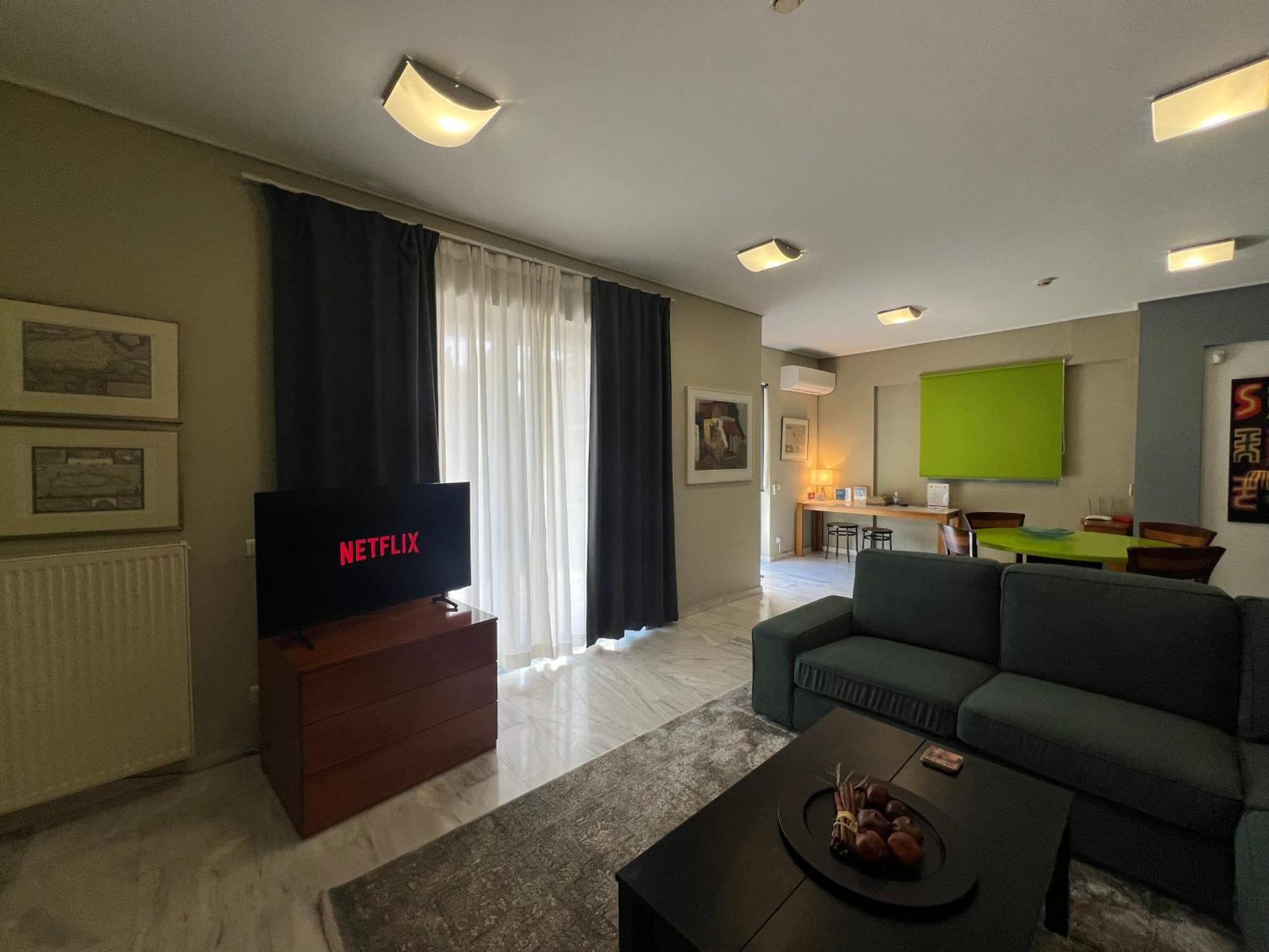 Green Apartment Near Marousi Hospitals & Oaka, By Promoshomes Maroussi Luaran gambar