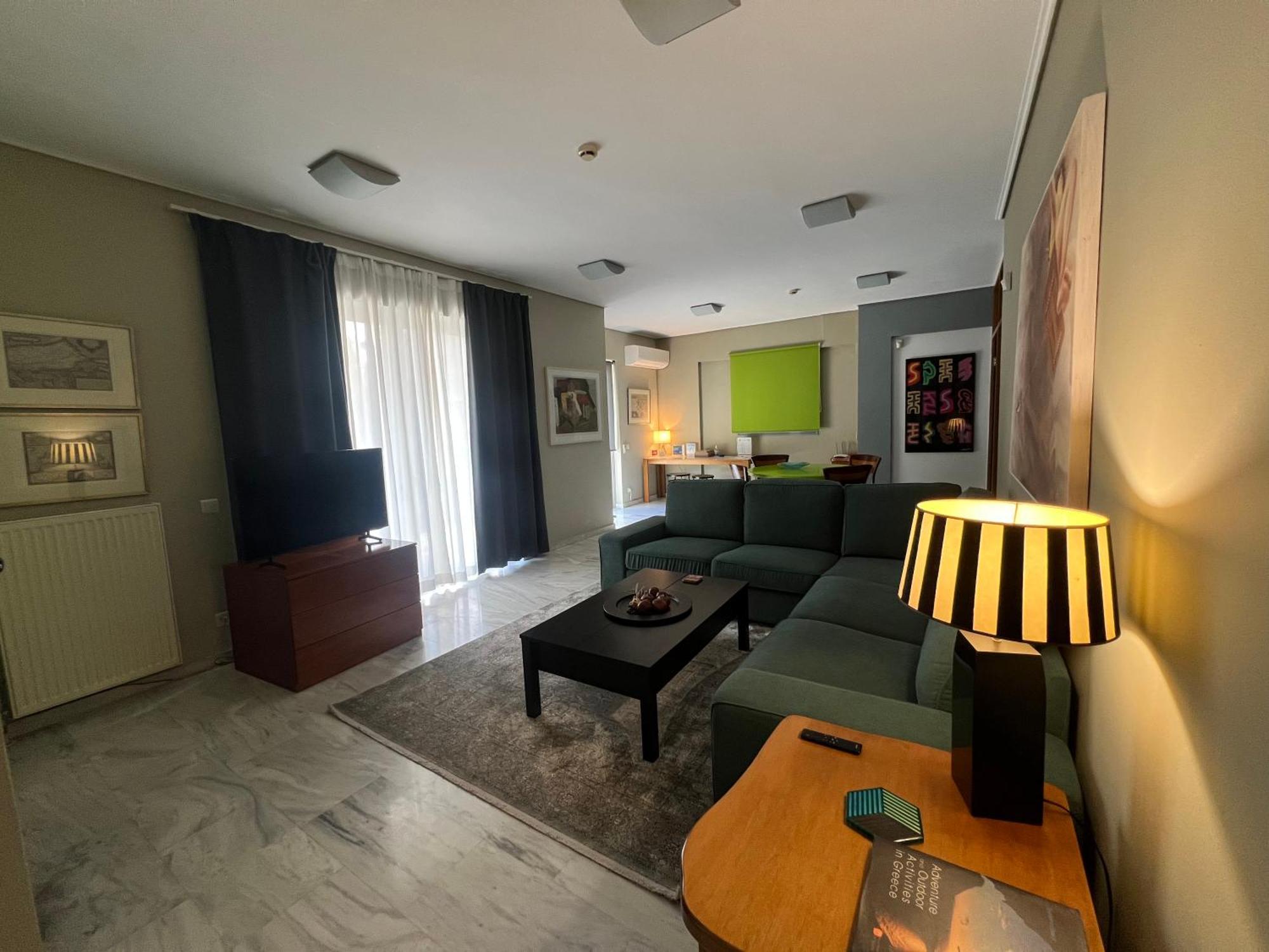 Green Apartment Near Marousi Hospitals & Oaka, By Promoshomes Maroussi Luaran gambar
